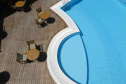 Hotel Canareef Resort Maldives