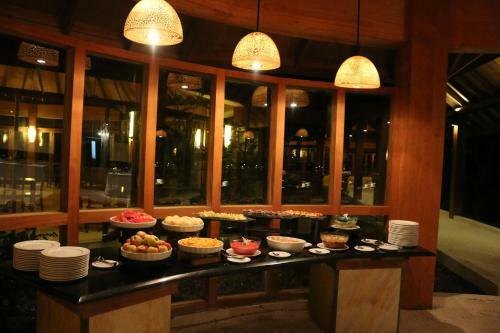Hotel Canareef Resort Maldives