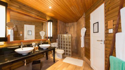 Hotel Kuredu Island Resort & Spa