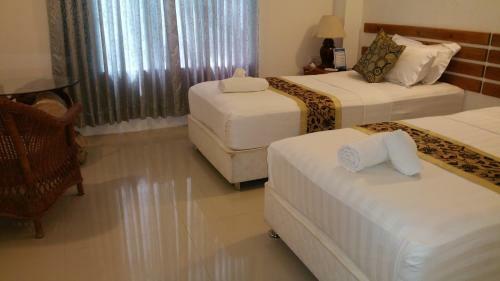 Hostal Ras Village