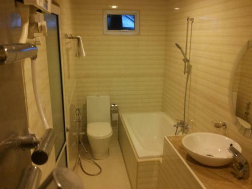 Hostal Ras Beach Inn