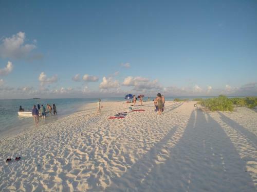 Hostal Ras Beach Inn
