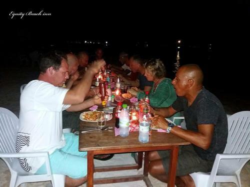 Hostal Equity Beach Holiday Bungalow