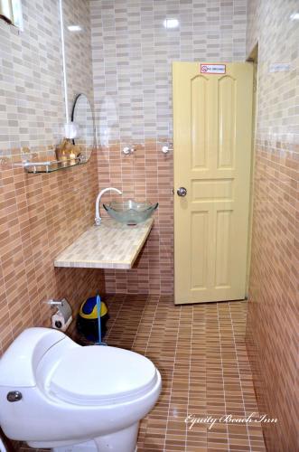 Hostal Equity Beach Holiday Bungalow