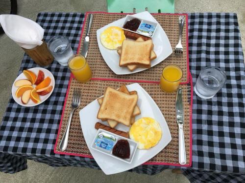 Hostal Equity Beach Holiday Bungalow
