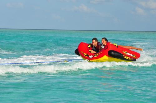 Hotel Fun Island Resort & Spa