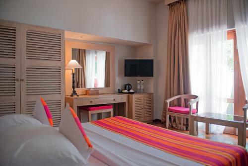 Hotel Adaaran Club Rannalhi