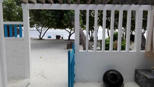 Hostal Rip Tide Vacation Inn, K.guraidhoo