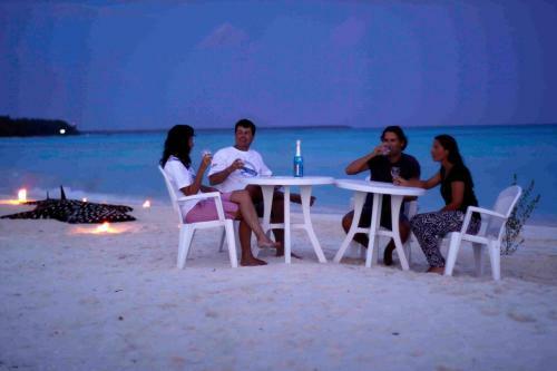 Hostal Azoush Tourist Guesthouse