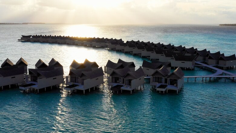 Hotel M?venpick Resort Kuredhivaru Maldives
