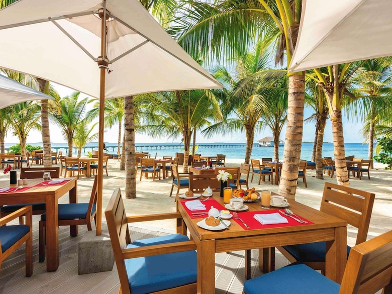 Hotel M?venpick Resort Kuredhivaru Maldives