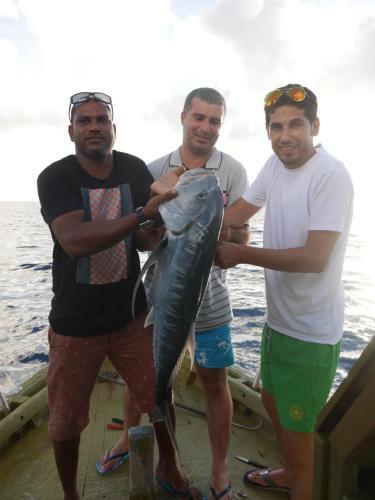 Hostal Kuri Beach View Inn