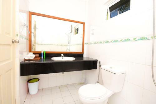Hostal Koimala Hotel