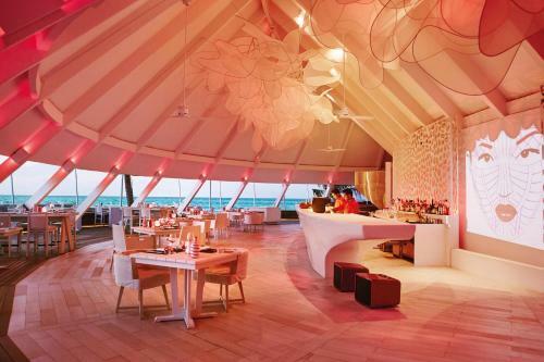 Hotel Lux* South Ari Atoll