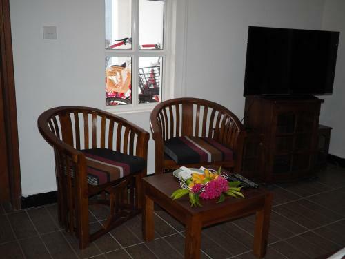 Hostal Equator Homestay