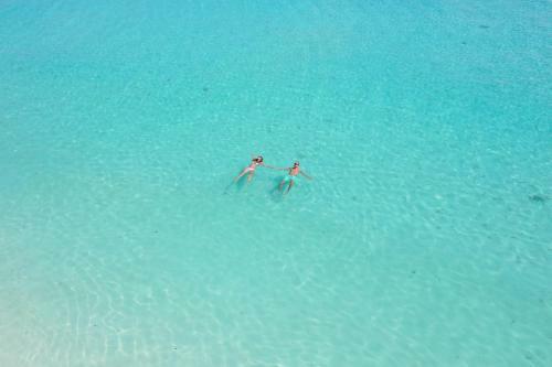 Hostal Akasha Beach Maafushi