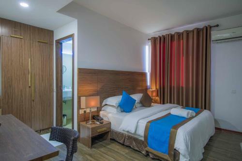 Hostal Beachwood Hotel And Spa At Maafushi