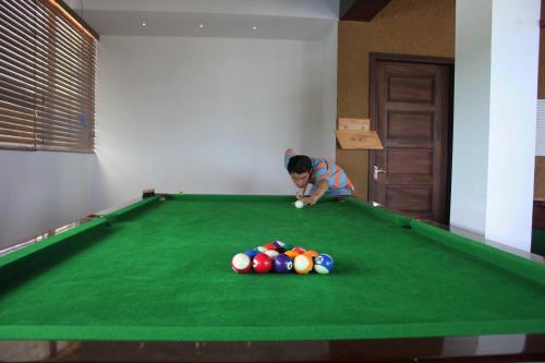 Hostal Beachwood Hotel And Spa At Maafushi