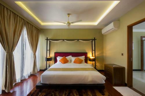 Hostal Marina Boutique Hotel