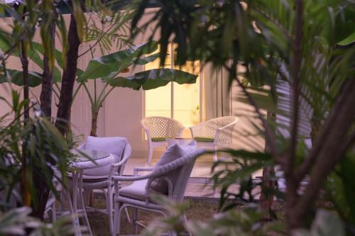 Hotel Equator Village Resort