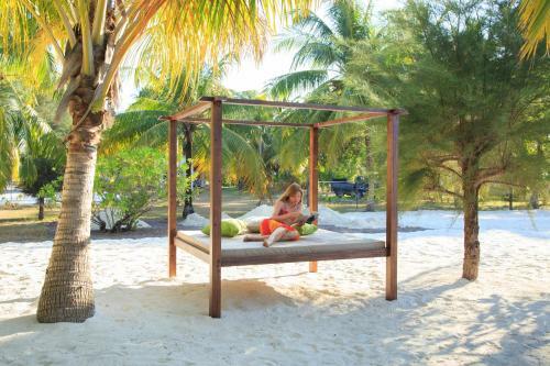 Hotel Equator Village Resort