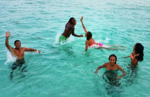 Hostal Noovilu Suites Maldives