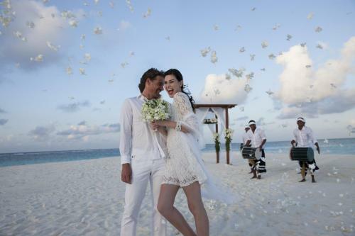 Hotel Hideaway Beach Resort & Spa