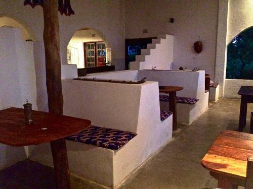 Hotel Njaya Lodge