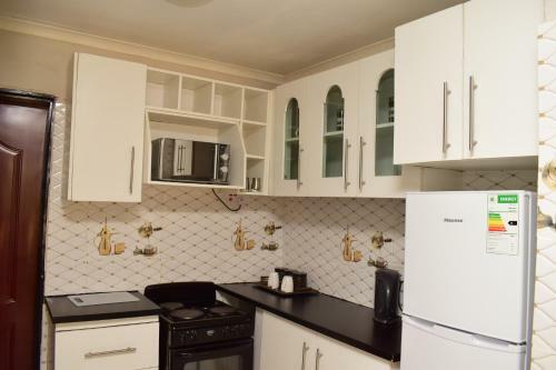 Hostal 244 Guest House