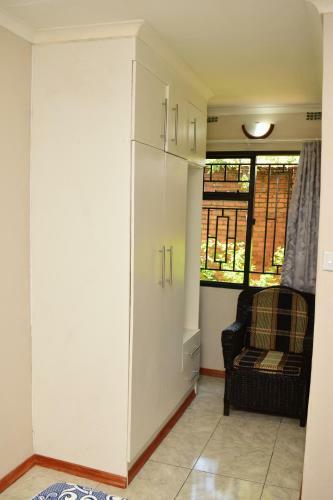 Hostal 244 Guest House