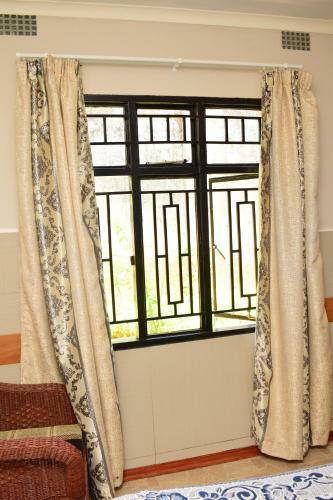 Hostal 244 Guest House