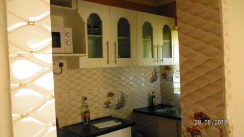 Hostal 244 Guest House