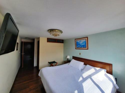 Hotel El Lago
