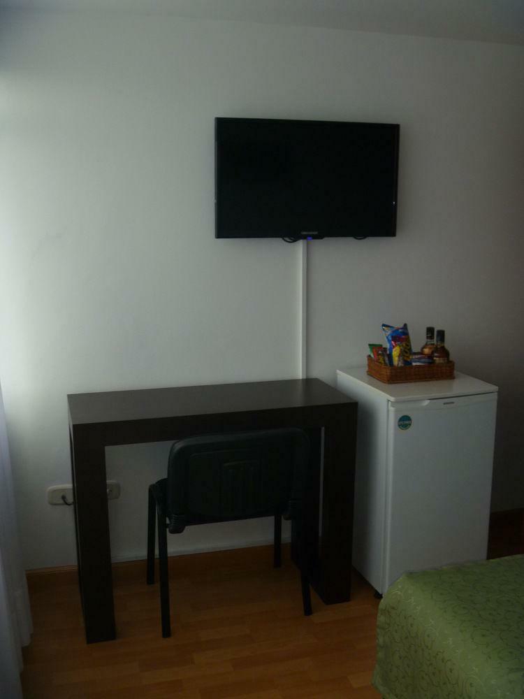 Hotel Portal De Mil�n