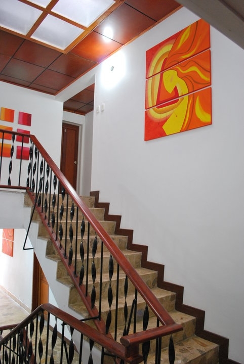 Hotel Portal De Mil�n