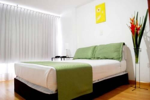 Hotel Portal De Mil�n