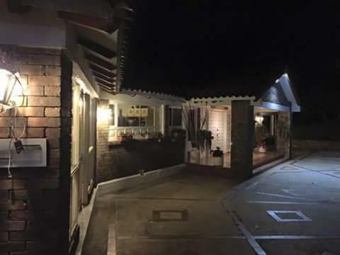 Hostal Miravalle Suites