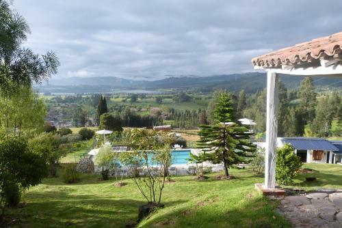 Hostal Miravalle Suites