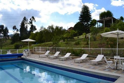 Hostal Miravalle Suites