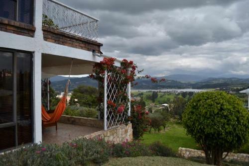 Hostal Miravalle Suites