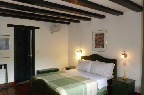 Hotel Hostal Mision Santa Barbara