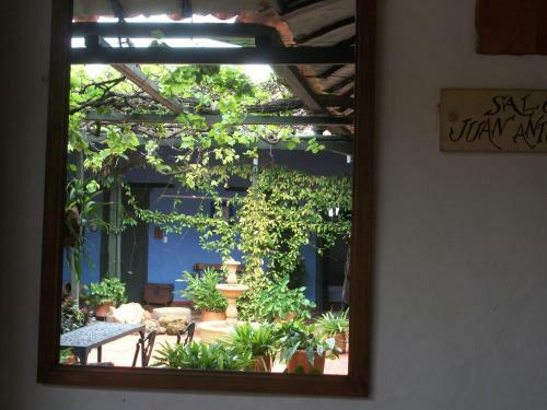 Hotel Hostal Mision Santa Barbara