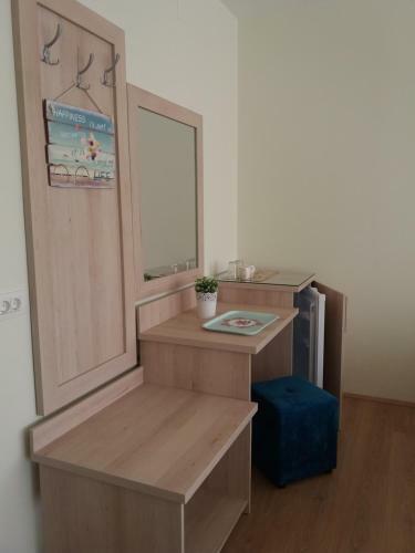 Hostal Apartments Lotus