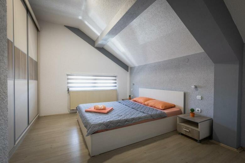G Apartment