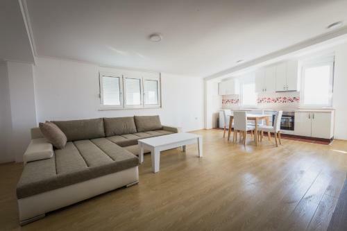 Merace Apartments