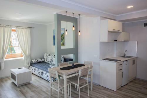 Apartments Sv. Dimitrij