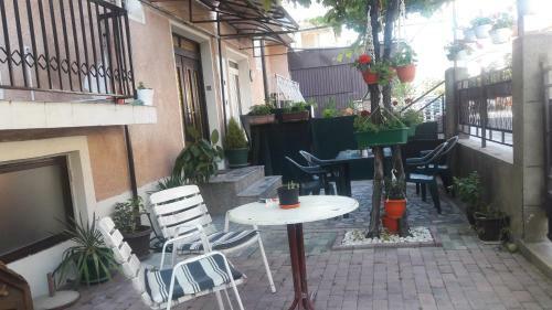 Homestay Zana House