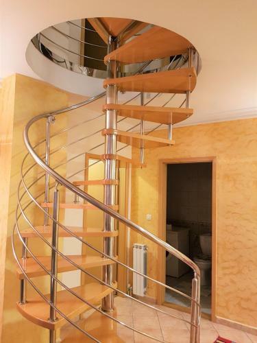 Golden Delight Central Apartment