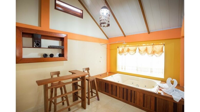 Hotel Caba�as Yakuruna