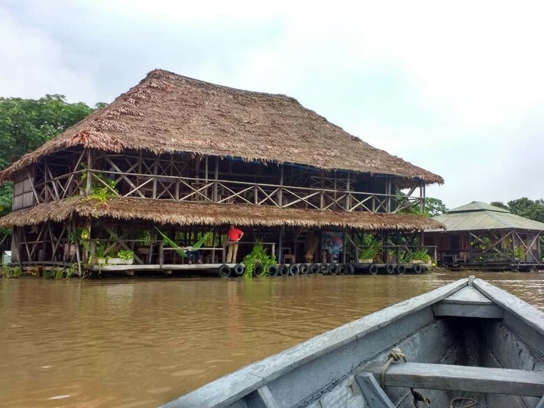 Hotel Caba�a Flotante Kurupira